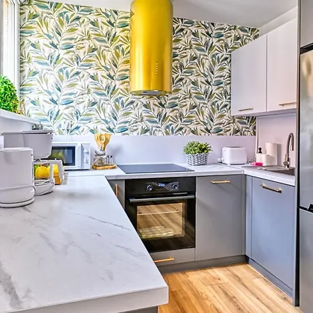 アパート Pod Ratuszem, Sun & Snow イェレニャ・グーラ